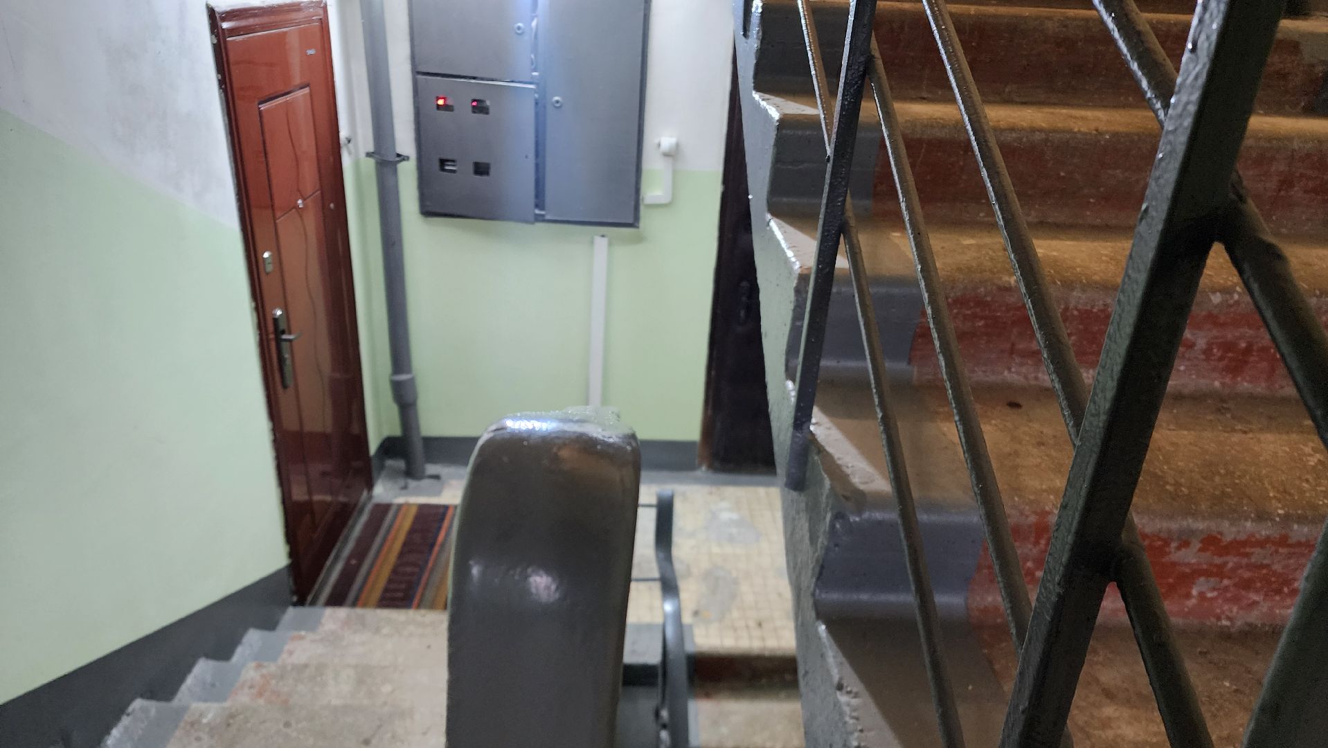 Раменский округ, Село Ульянино, Ремонт подъездов в Ульянино, Вертикальное видео, Вертикалка,