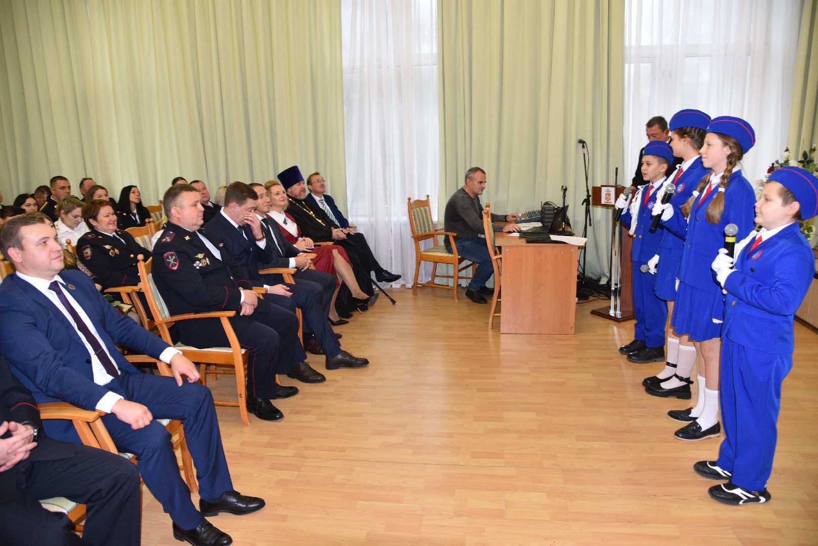 лотошино, полиция, омвд, день сотрудника овд,