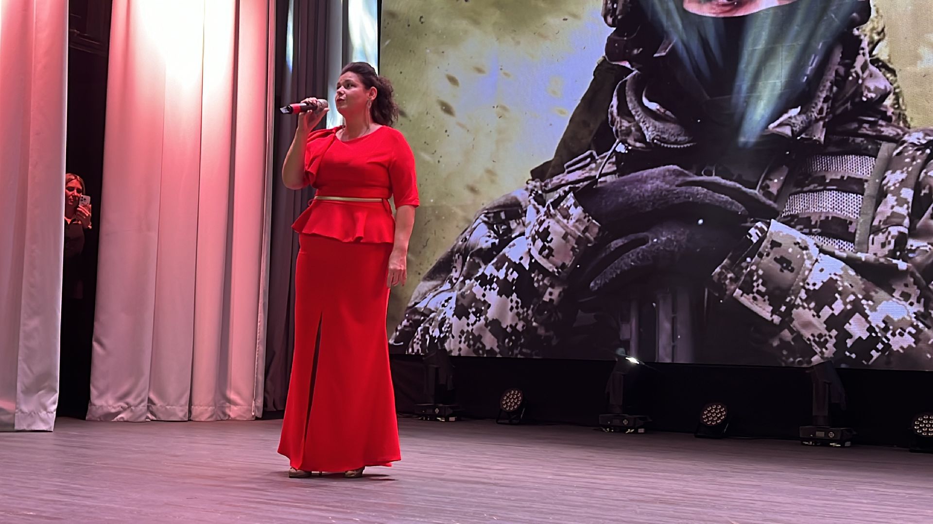 полицейские, полиция, день сотрудников мвд, концерт,