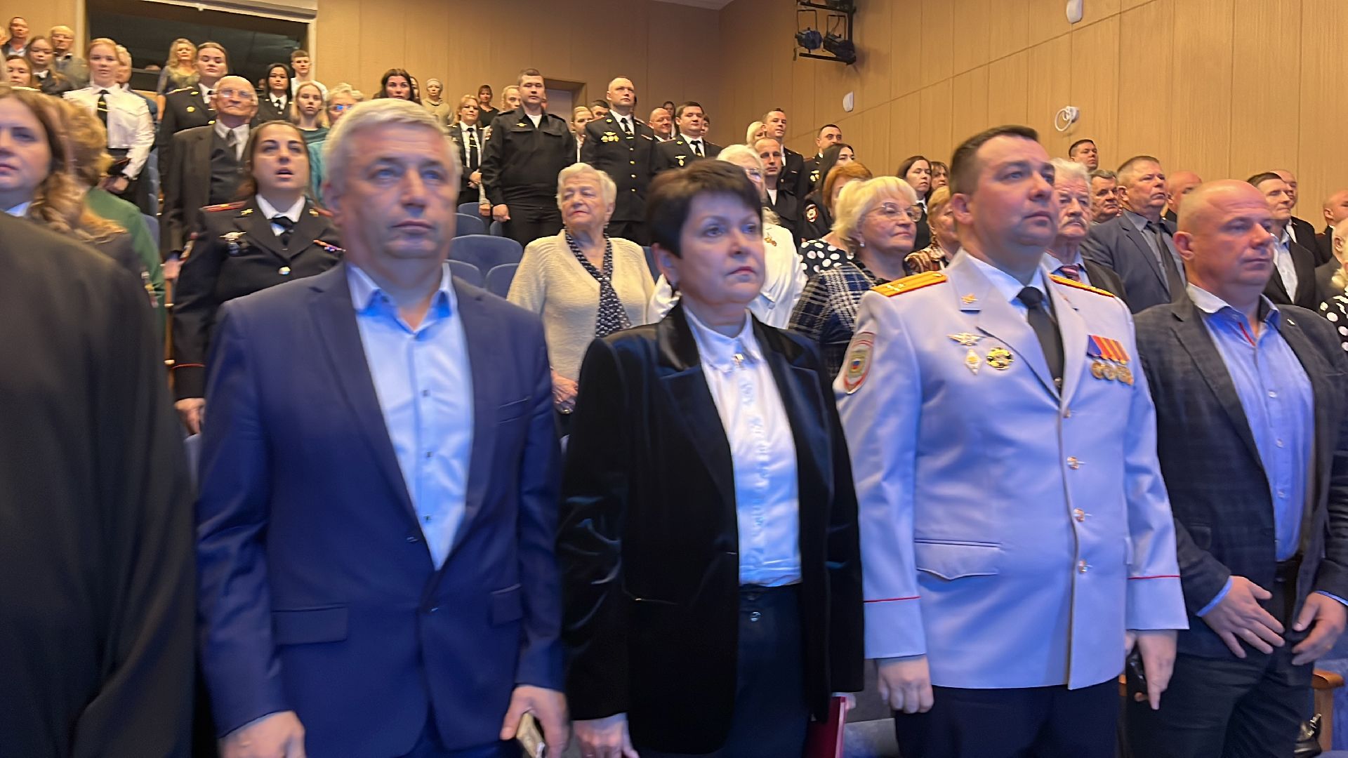 полицейские, полиция, день сотрудников мвд, концерт,