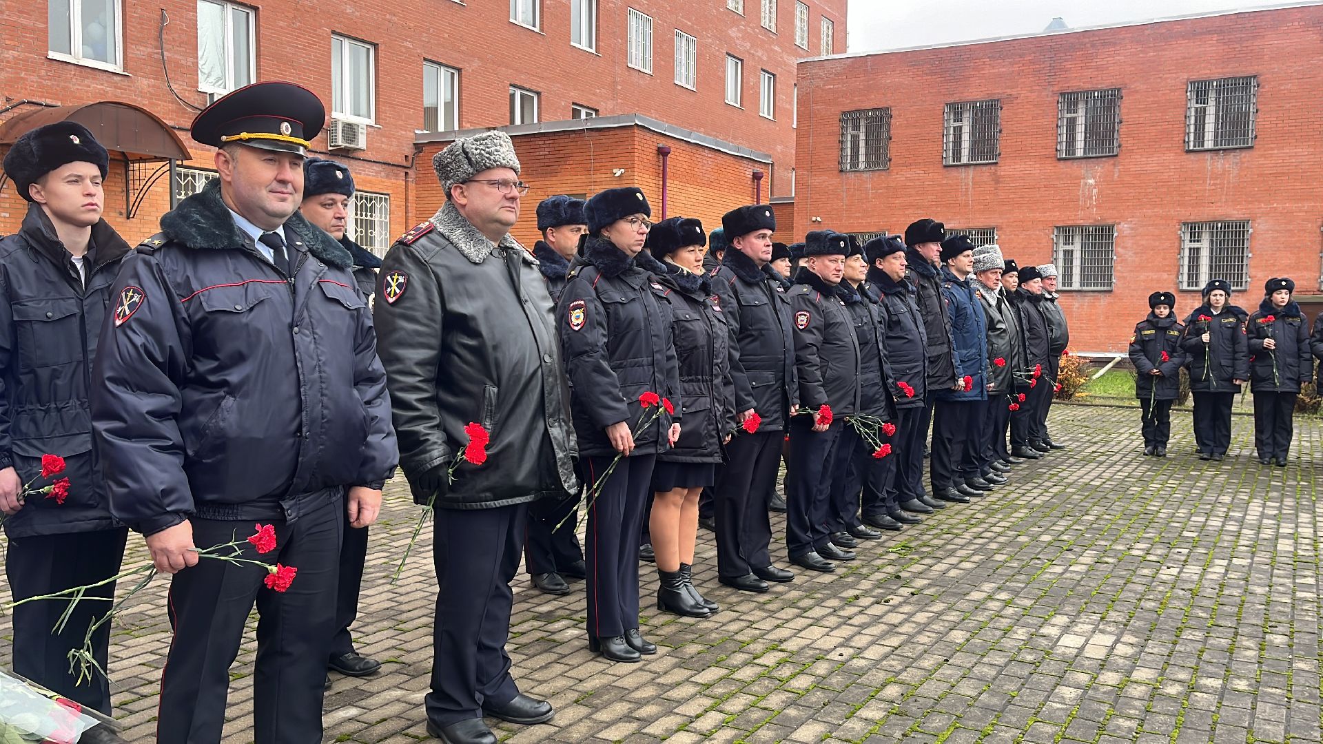 мвд, мвд россии, день полиции, полиция, память, полицейские, милиция, милиционеры, погибшие, товарищи,