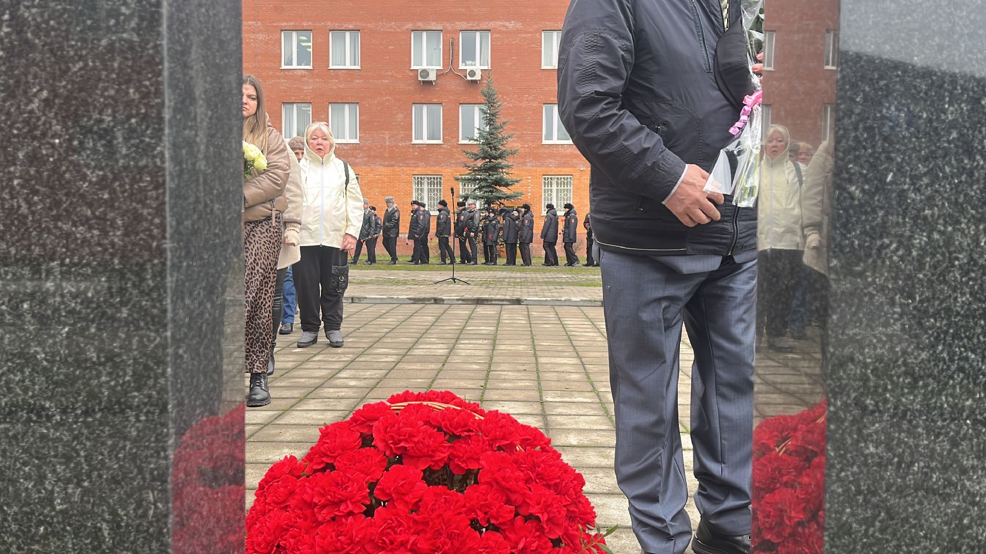 мвд, мвд россии, день полиции, полиция, память, полицейские, милиция, милиционеры, погибшие, товарищи,