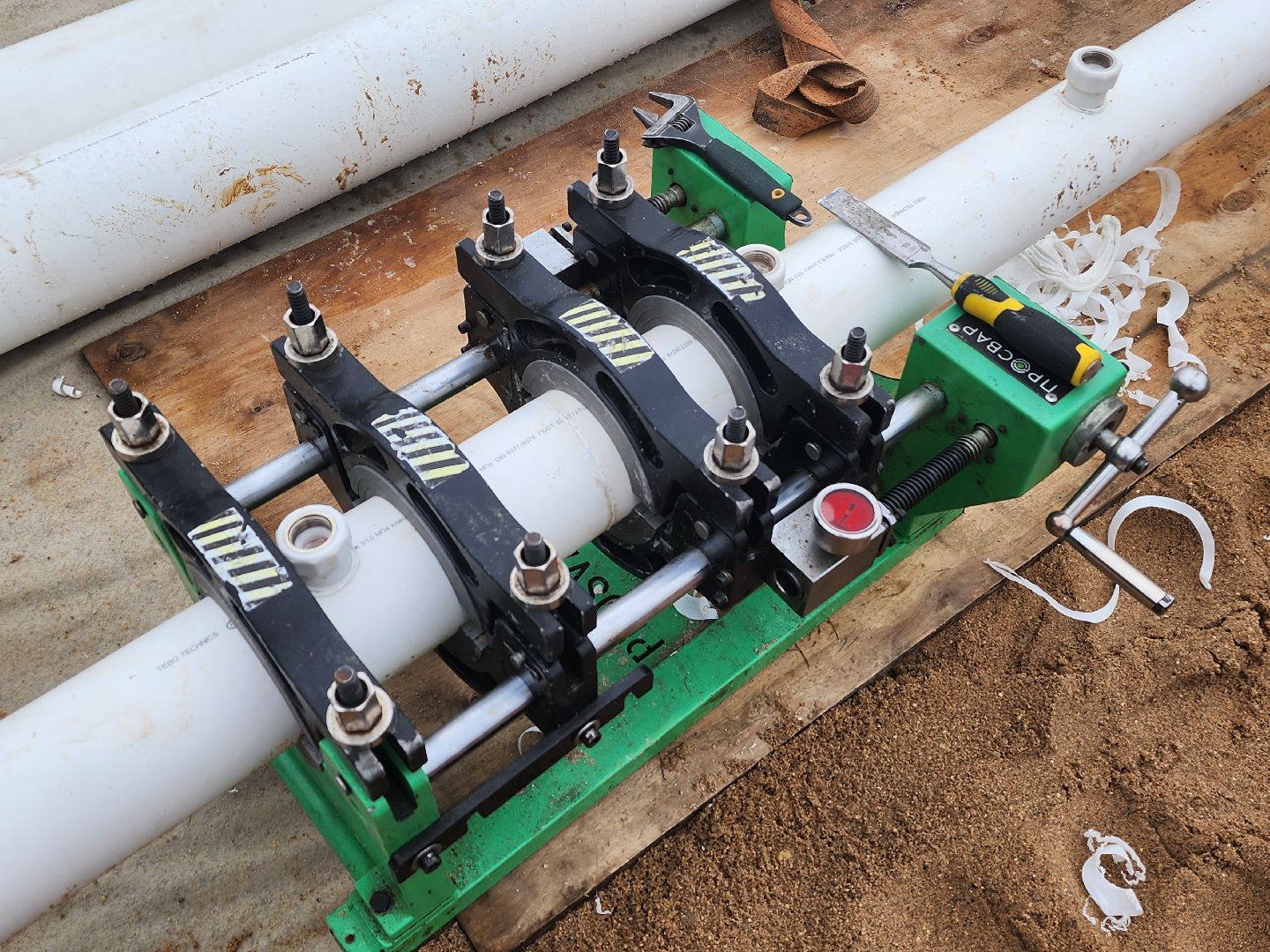 волоколамск, стадион, спорт, ремонт стадиона, вертикалки,