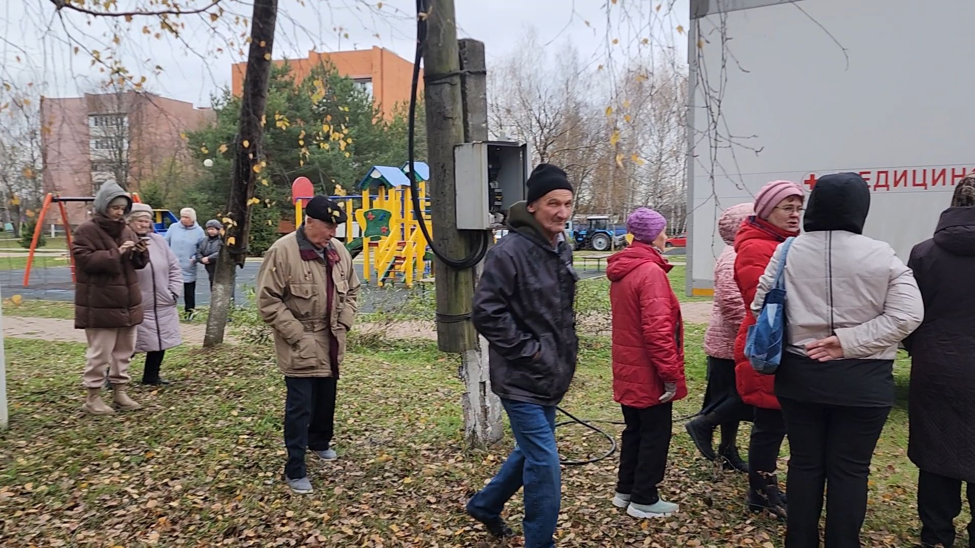 Мобильный флюорограф, Обследование грудной клетки, Медицина, Выездной врач, Воачи Раменской больницы, Вертикалка, Вертикальное видео,