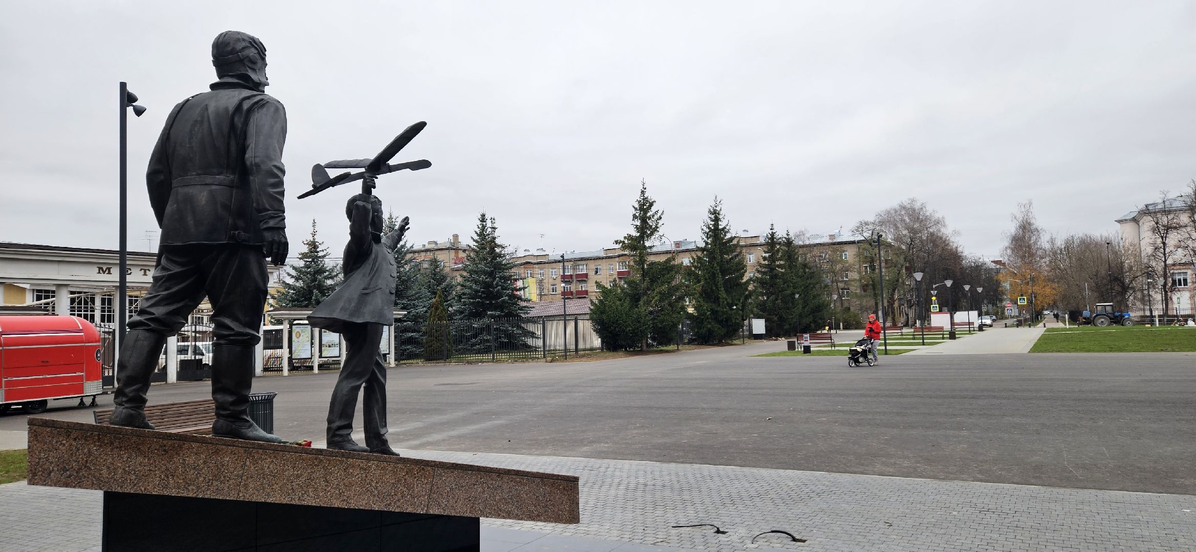 вечный огонь, сквер, Жуковский, уборка, вертикалки,