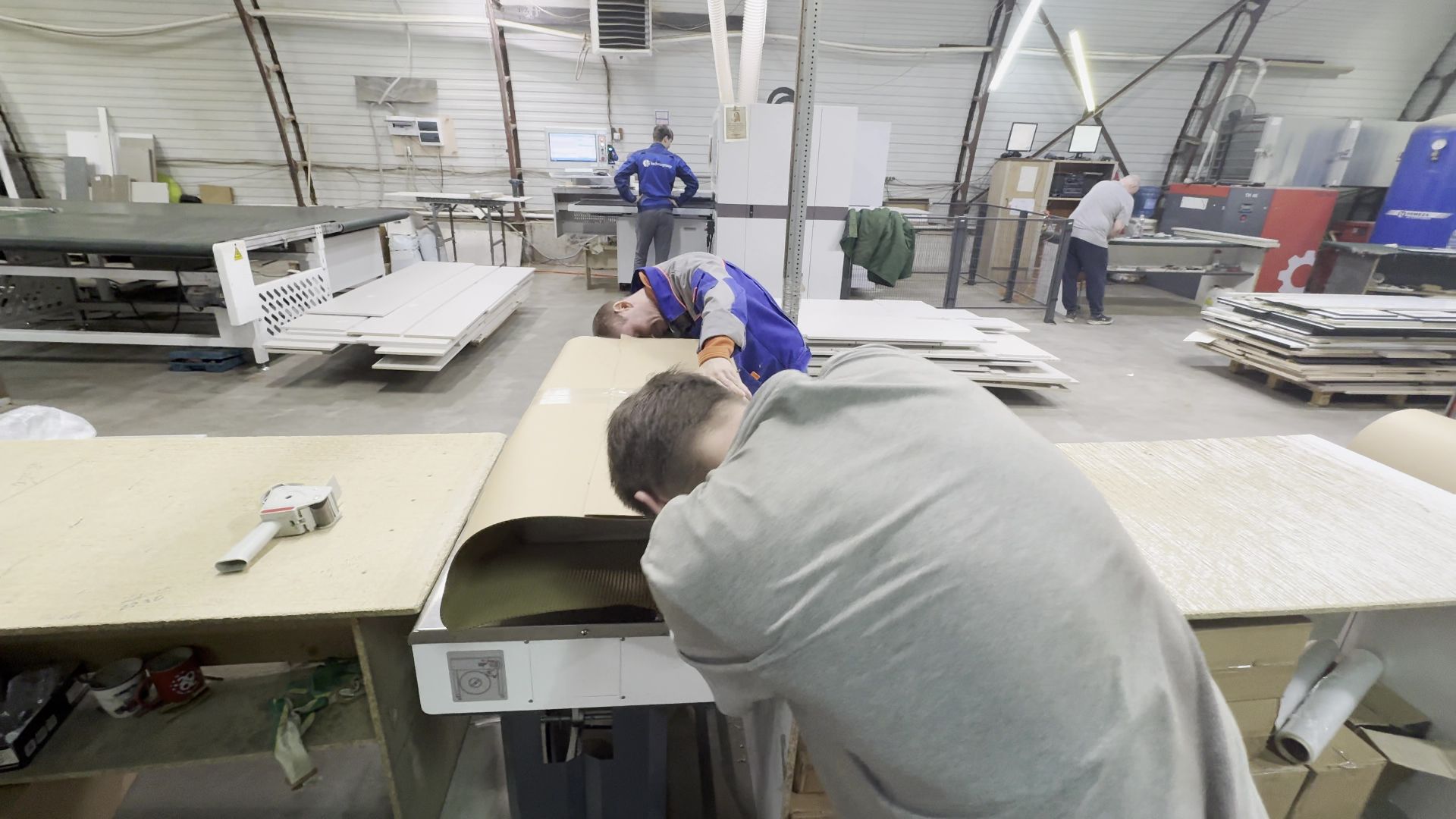 Реутов, вертикалки, экономика, производство мебели, кухни,