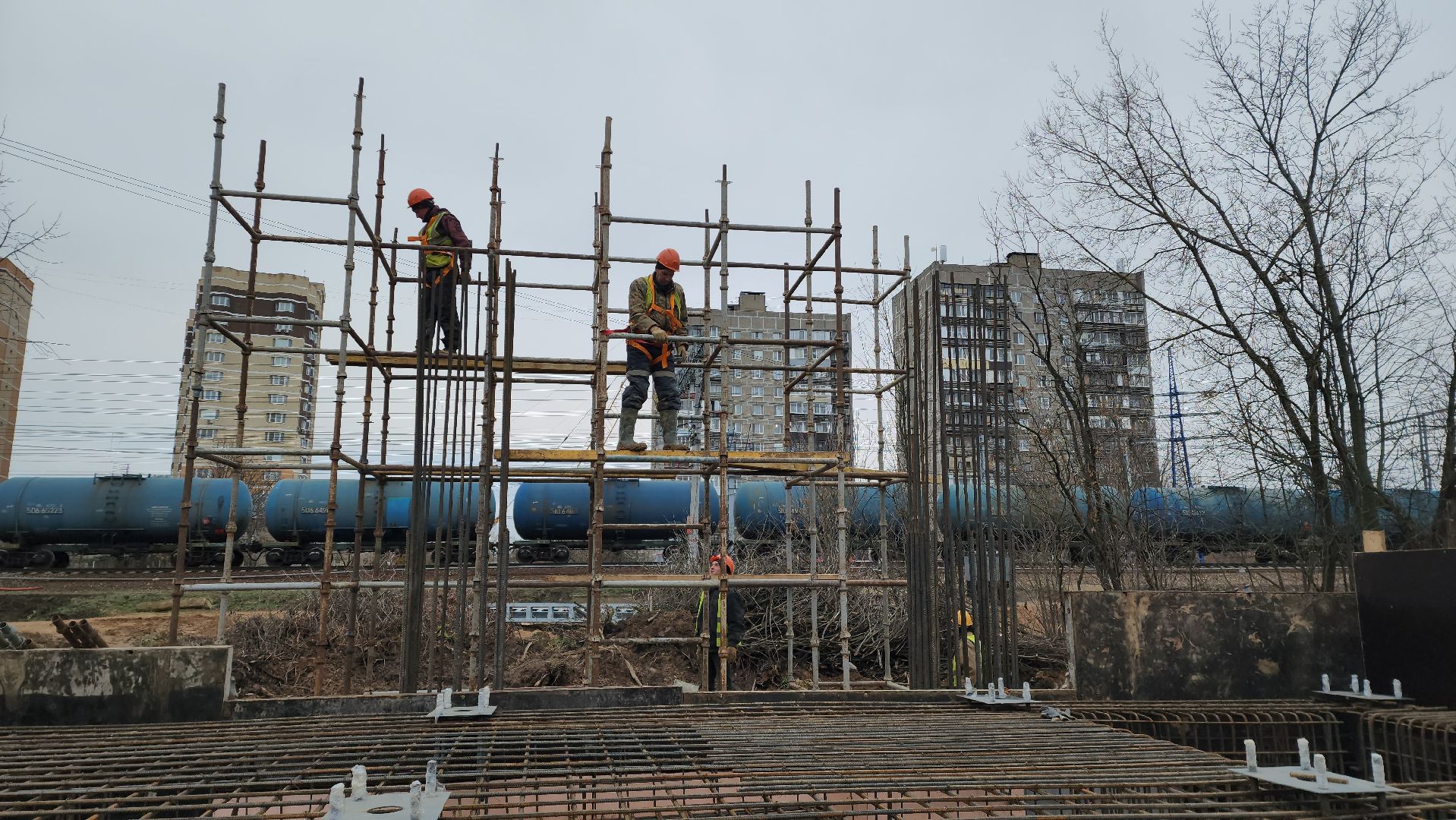 наземный переход, Строительство, Лобня, вертикалки,