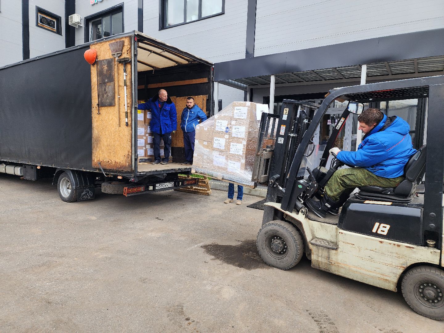 красноармейск, городской округ пушкинский, гуманитарная помощь, волонтеры, вертикалки,