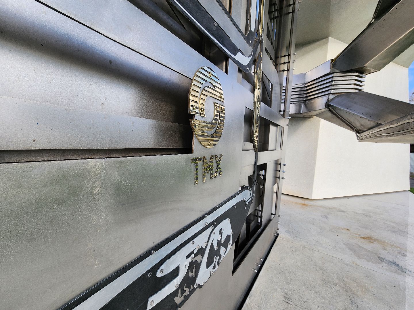 стела, въездная стела, вертикалки,