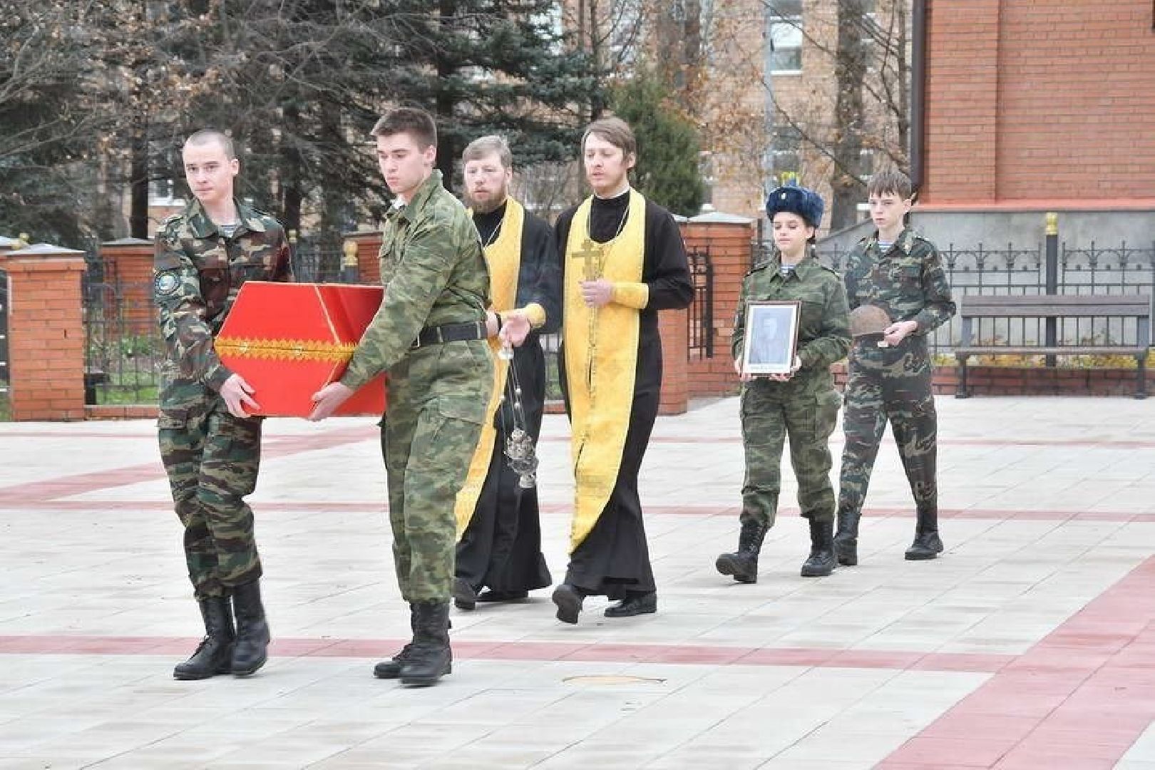 красноармейцы ВОВ, впк илья муромец, храм рвсн во власихе, вахта памяти 2024, раскопки поисковиков,Вертикалка, вертикальное видео,