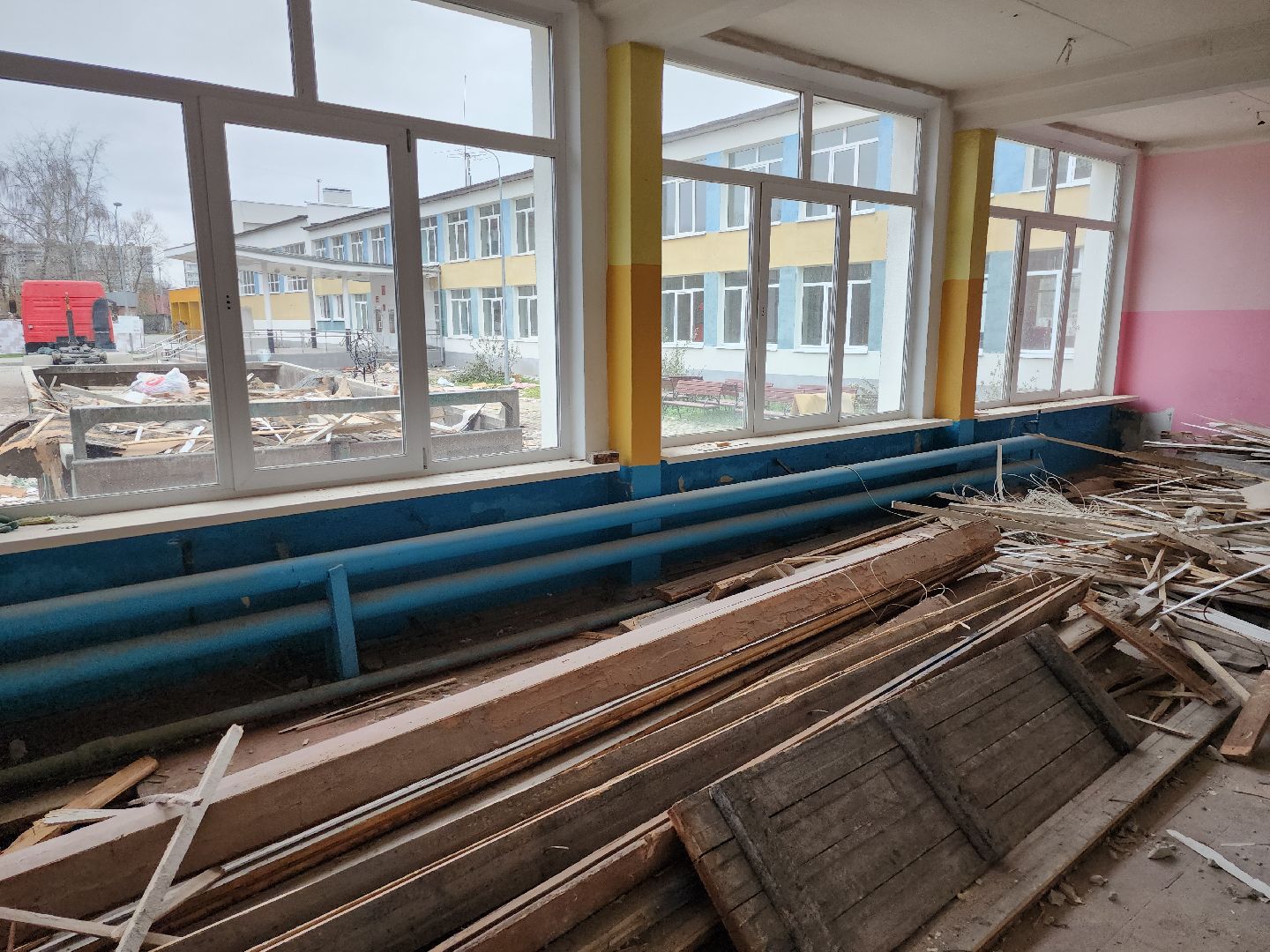 серпухов, подмосковье, капремонт школы, президентская программа, обновление,