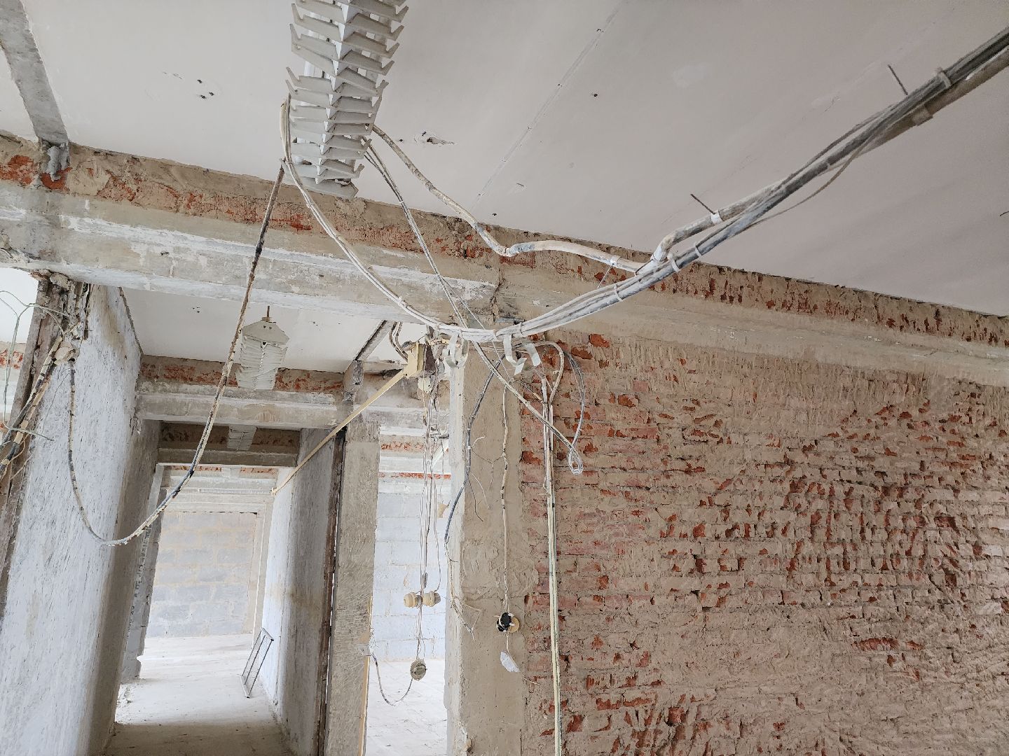 серпухов, подмосковье, капремонт школы, президентская программа, обновление,