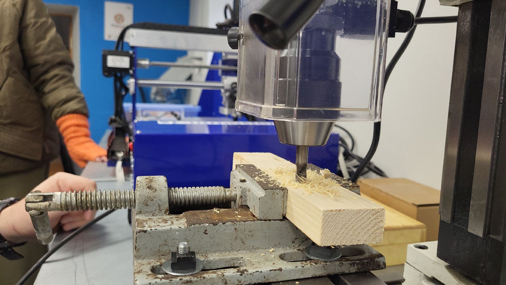 Белоомутская ШИ, луховицы,