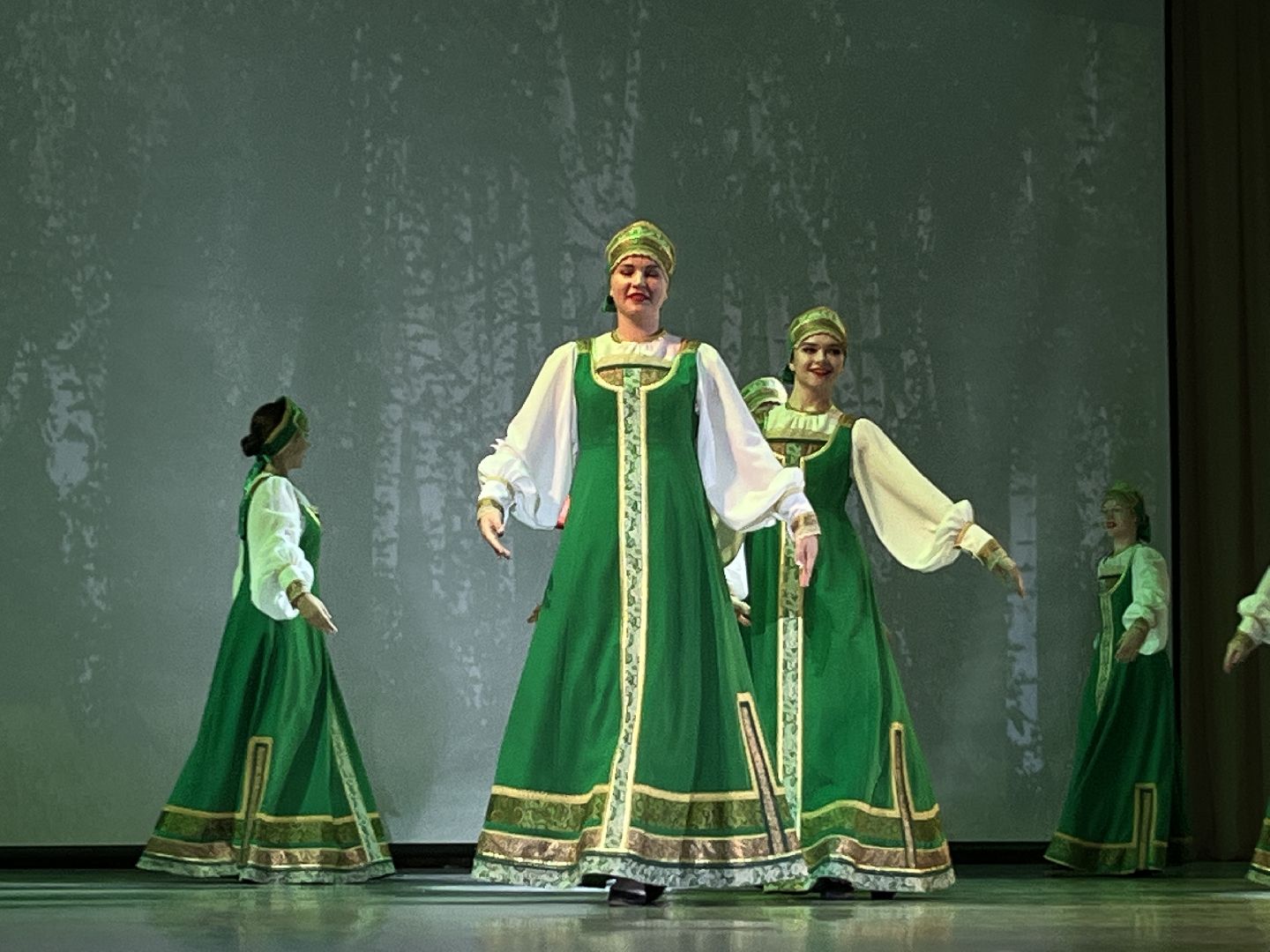 сво выставка, стипендия губернатора, хореографическая школа имени ирины зайцевой, наро-фоминск, памяти бойцов сво,вертикальное видео, вертикалка,