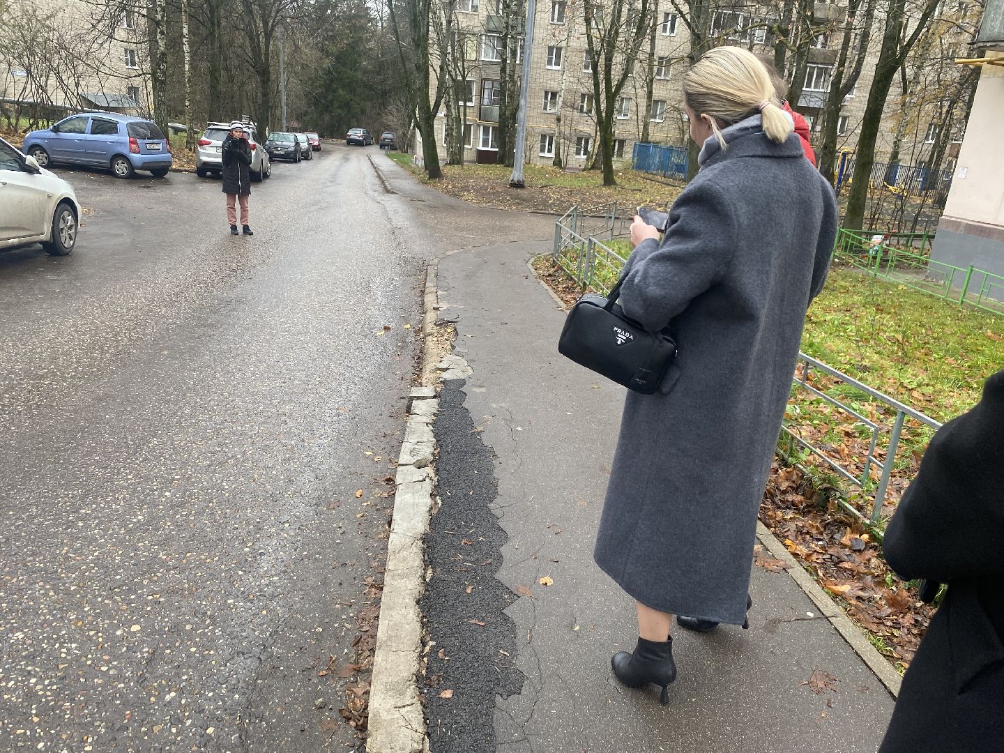 власиха цветной бульвар, обращения жителей власихи, обход территории власиха, детские площадки Власиха, парковка для инвалидов,вертикалка, вертикальное видео,