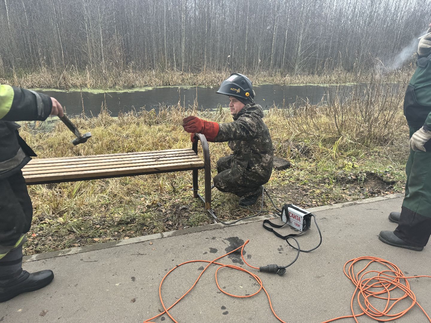 шаховская, установка лавочки, новая лавка, скамейки, вертикалки, добродел,