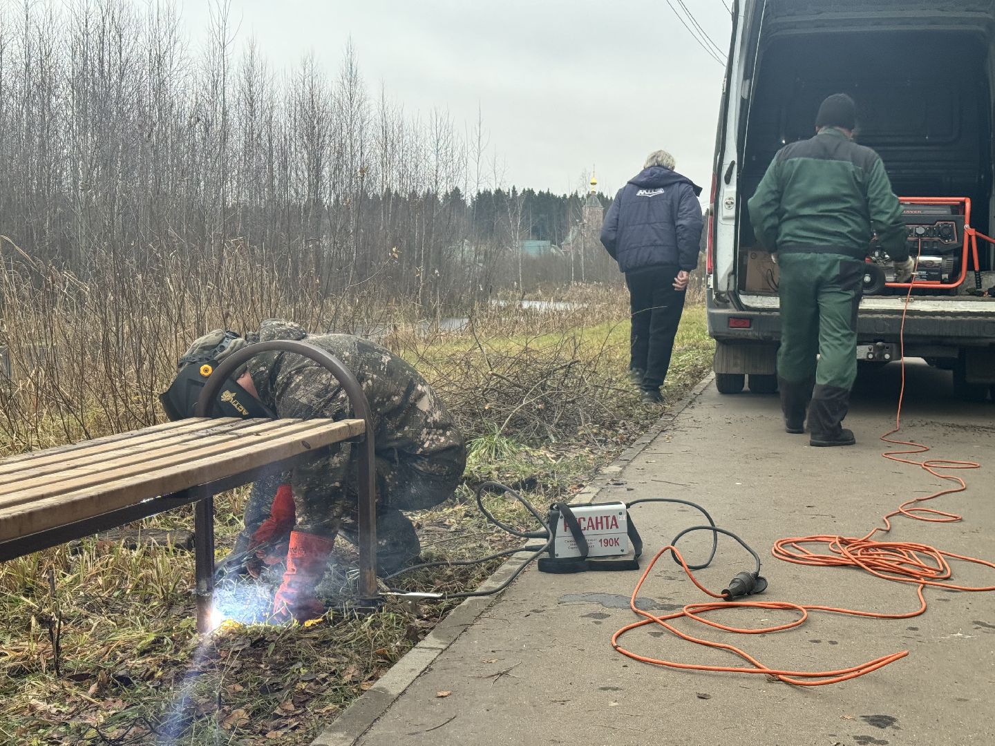 шаховская, установка лавочки, новая лавка, скамейки, вертикалки, добродел,