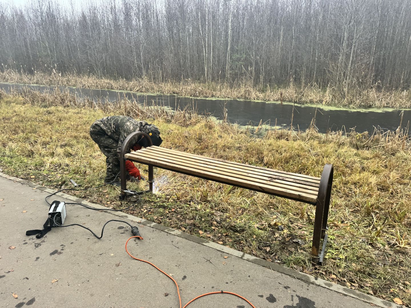 шаховская, установка лавочки, новая лавка, скамейки, вертикалки, добродел,