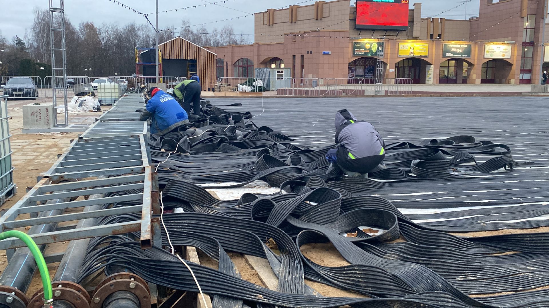 Каток, Айсмат, Истра, Главная площадь, вертикалки,