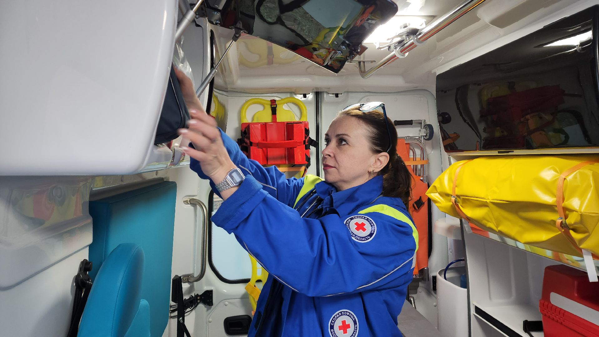 скорая медицинская помощь, Машина скорой помощи, Лобня, вертикалки,