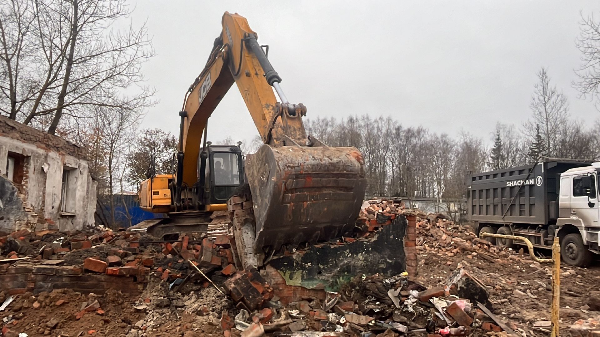 волоколамск, снос здания, аварийное жилье, снесли дом, вертикалки,