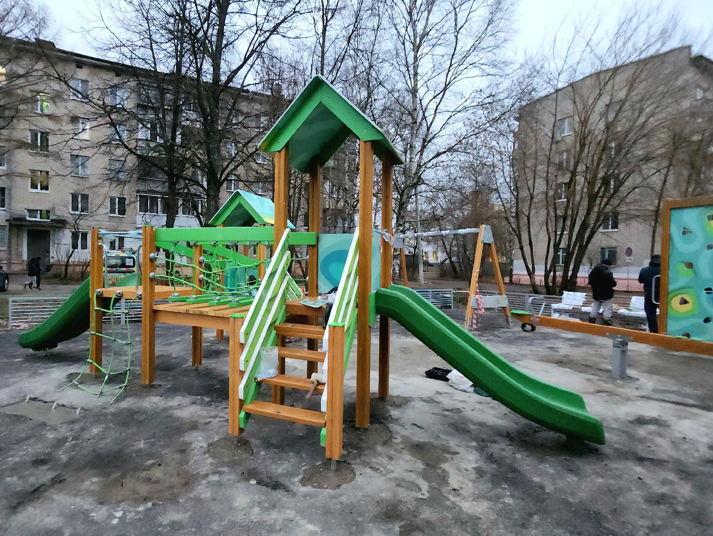 установка детской площадки, Благоустройство, Лобня, вертикалки,