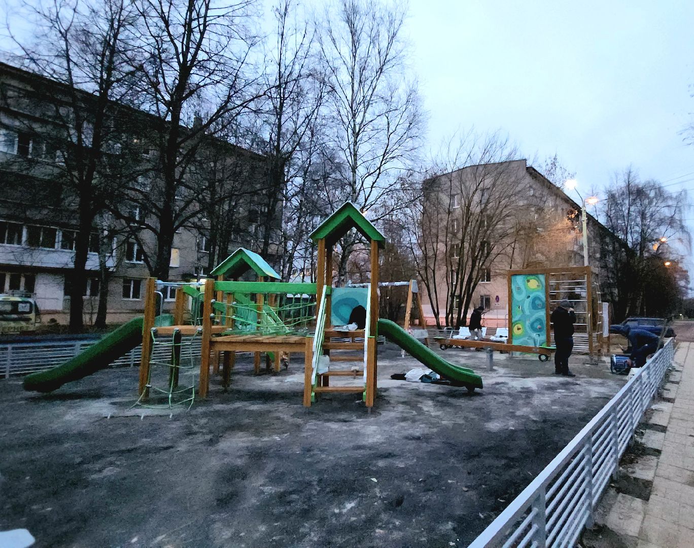 установка детской площадки, Благоустройство, Лобня, вертикалки,