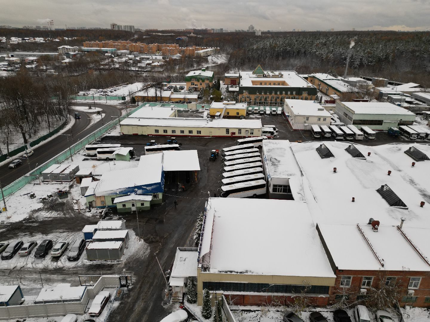 видео с коптера, автобусы, транспорт,