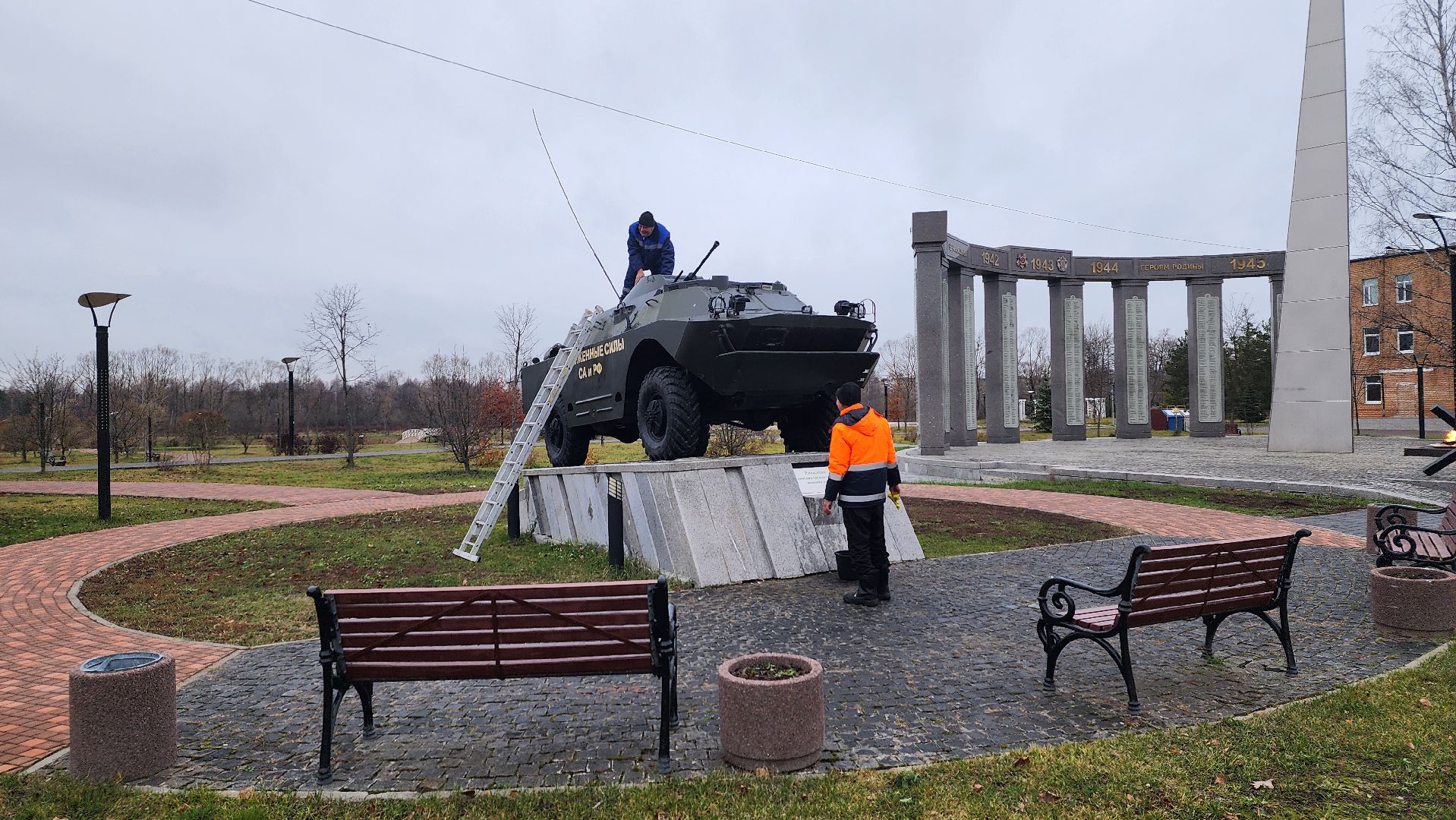 благоустройство, памятник, памятник воинам-интернационалистам, Рошаль, городской округ Шатура, вертикалки