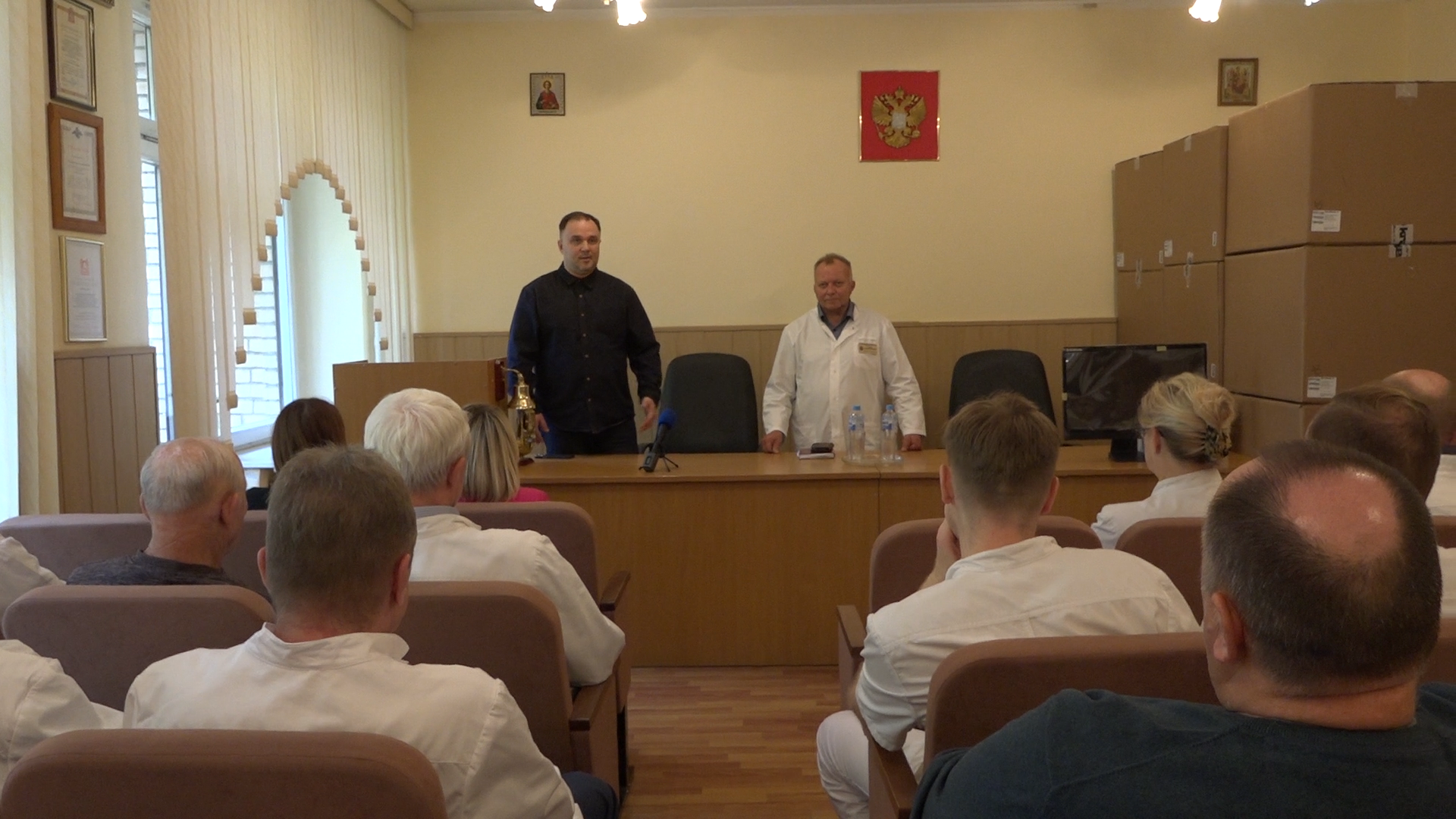 военная поликлиника власиха, система ЕМИАС, новое оборудование для медиков, Власиха военная поликлиника, военные медики Власихи,