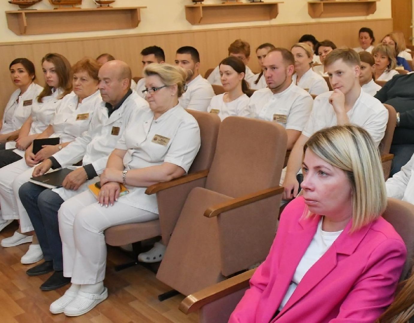 военная поликлиника власиха, система ЕМИАС, новое оборудование для медиков, Власиха военная поликлиника, военные медики Власихи,