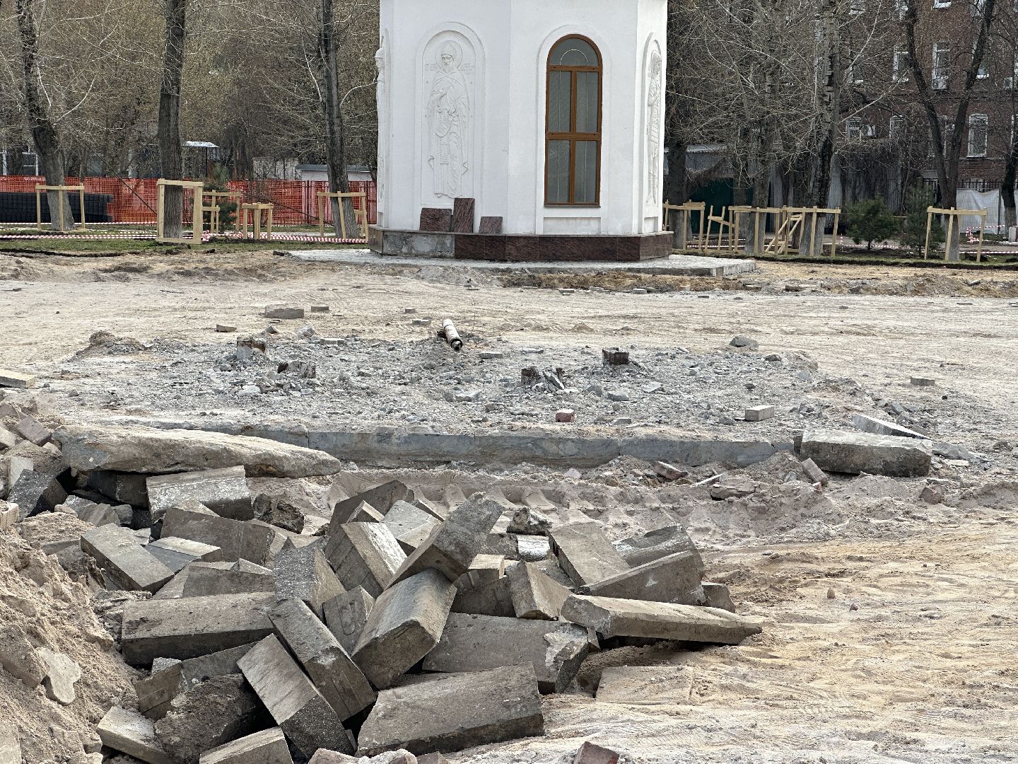 Реутов, благоустройство, Вечный огонь, Мемориал, Аллея славы, парк за ДК