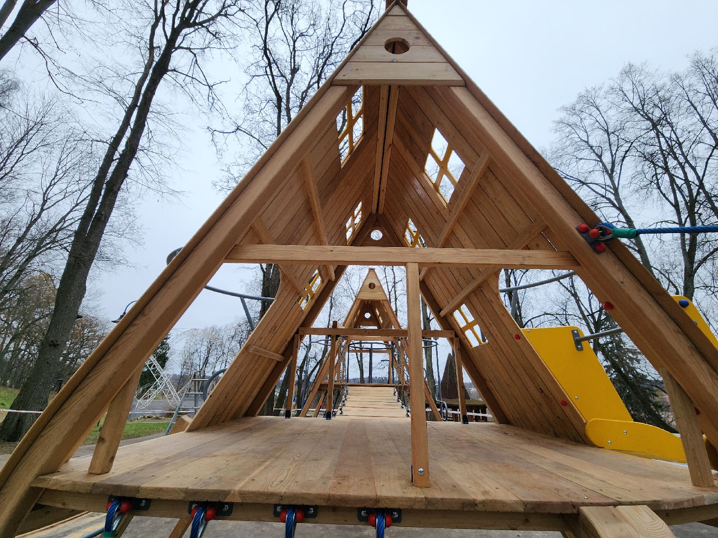 Парк городок, парки подмосковья, руза, детская площадка, рузский городской округ, московская область, подмосковье, вертикалки,