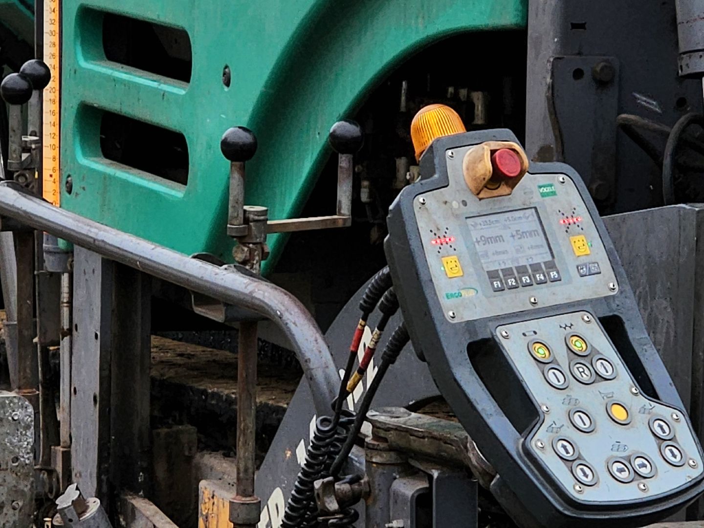 Дубна, дубненская кругосветка, Велодорожка, укладка асфальта, вертикалки,