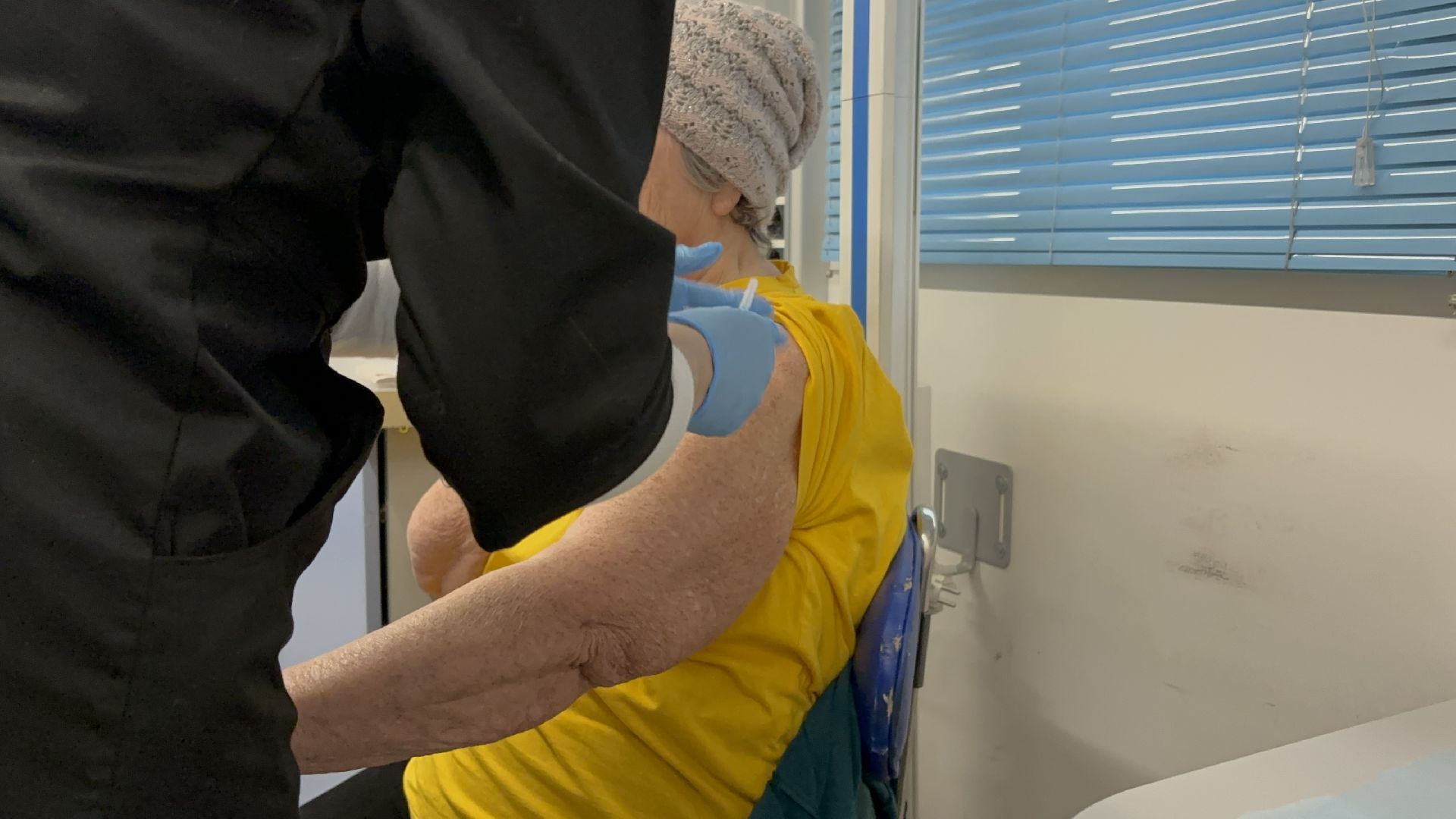 вакцинация, мобильные пункты вакцинации, мфц,