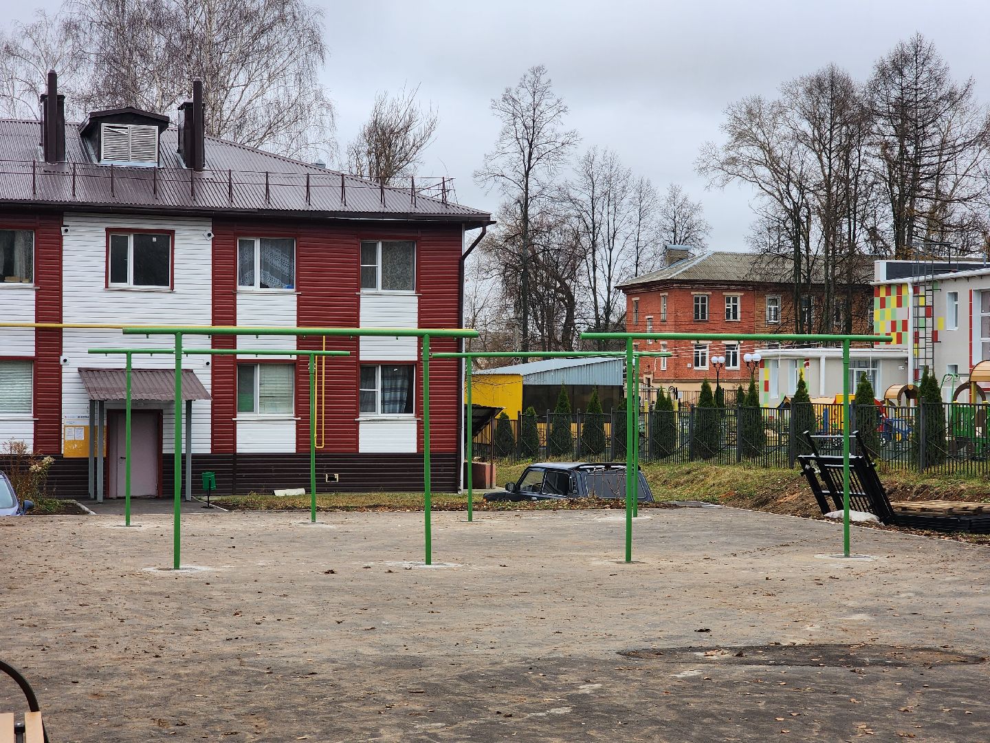 Зарайск, благоустройство двора, вертикалка,