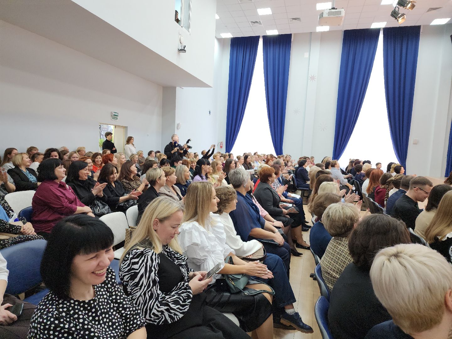 серпухов, подмосковье, учитель года, нейросети, конкурс,