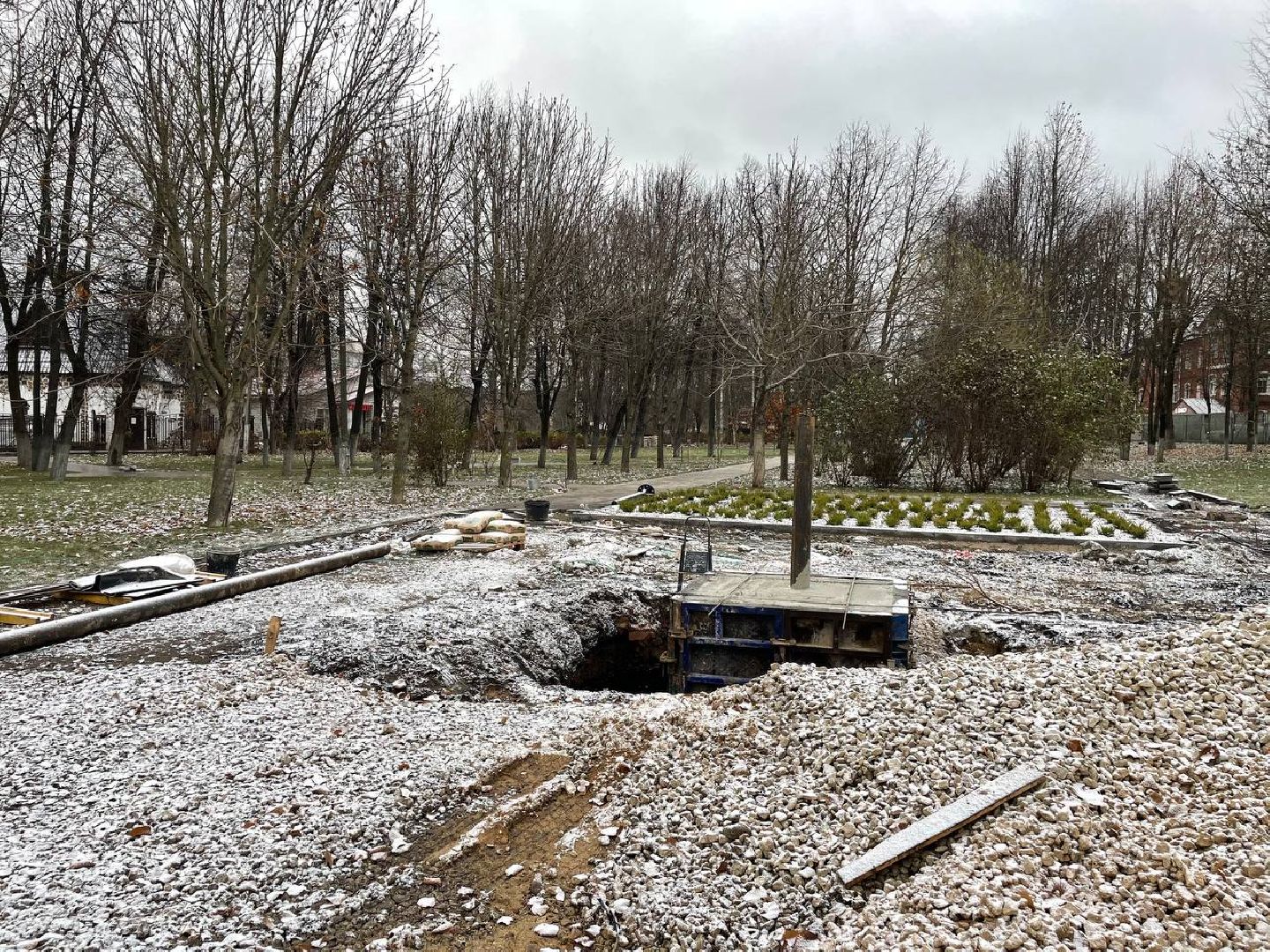 Дмитров, Сквер генерала Кузнецова в Яхроме, Минблаго, вертикалки,