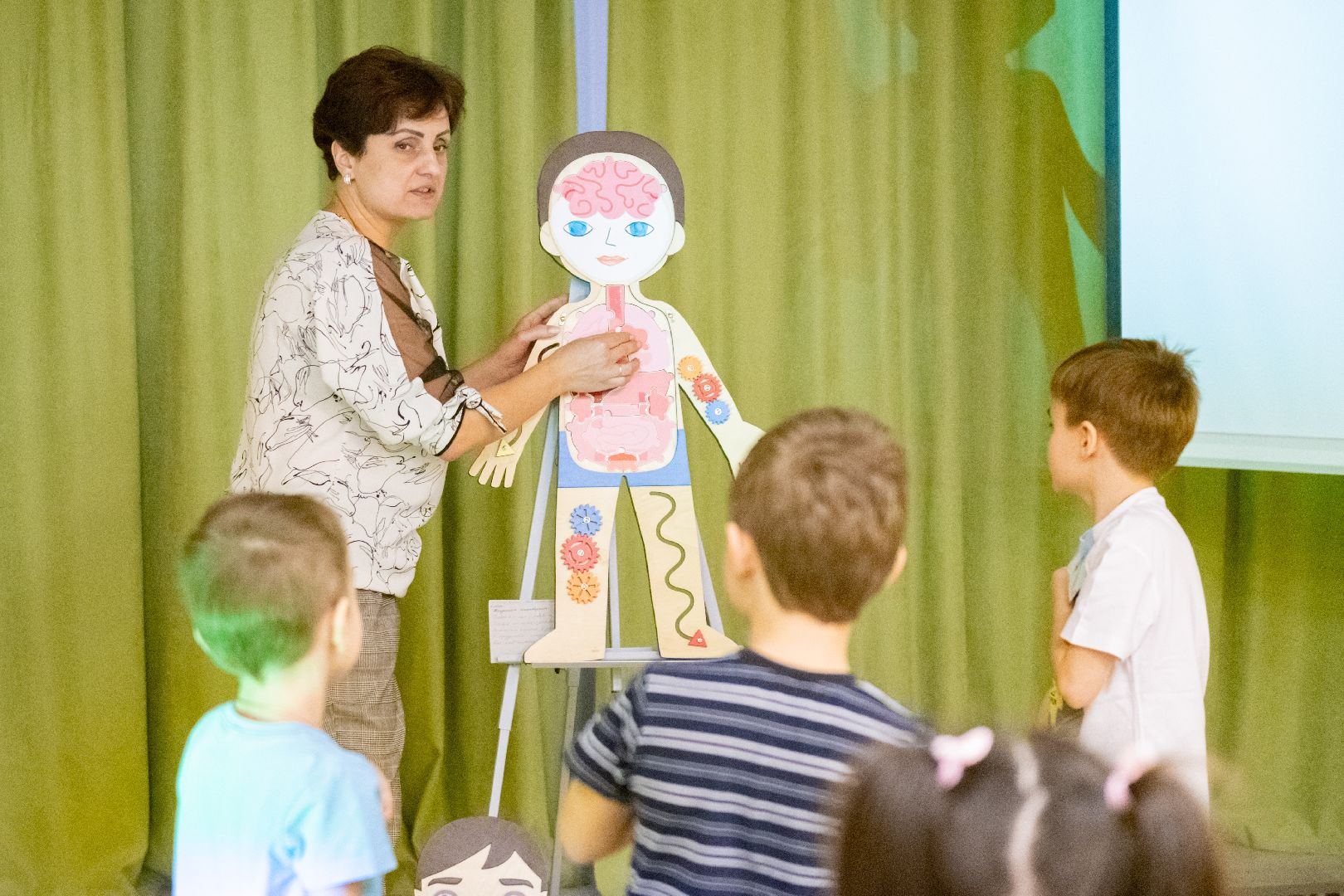 воспитатель года, лыткарино, образование, любовь к детям, вертикалка,