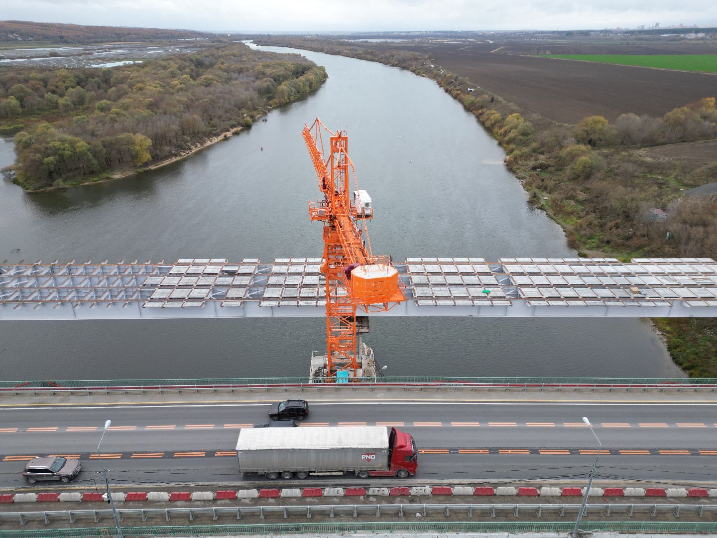 видео с коптера, мост, строительство,