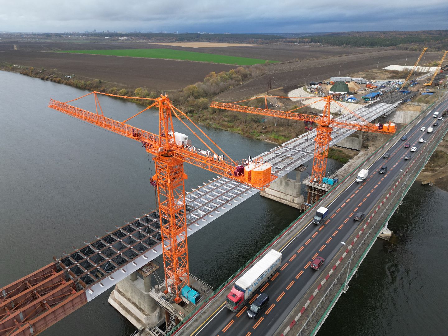видео с коптера, мост, строительство,