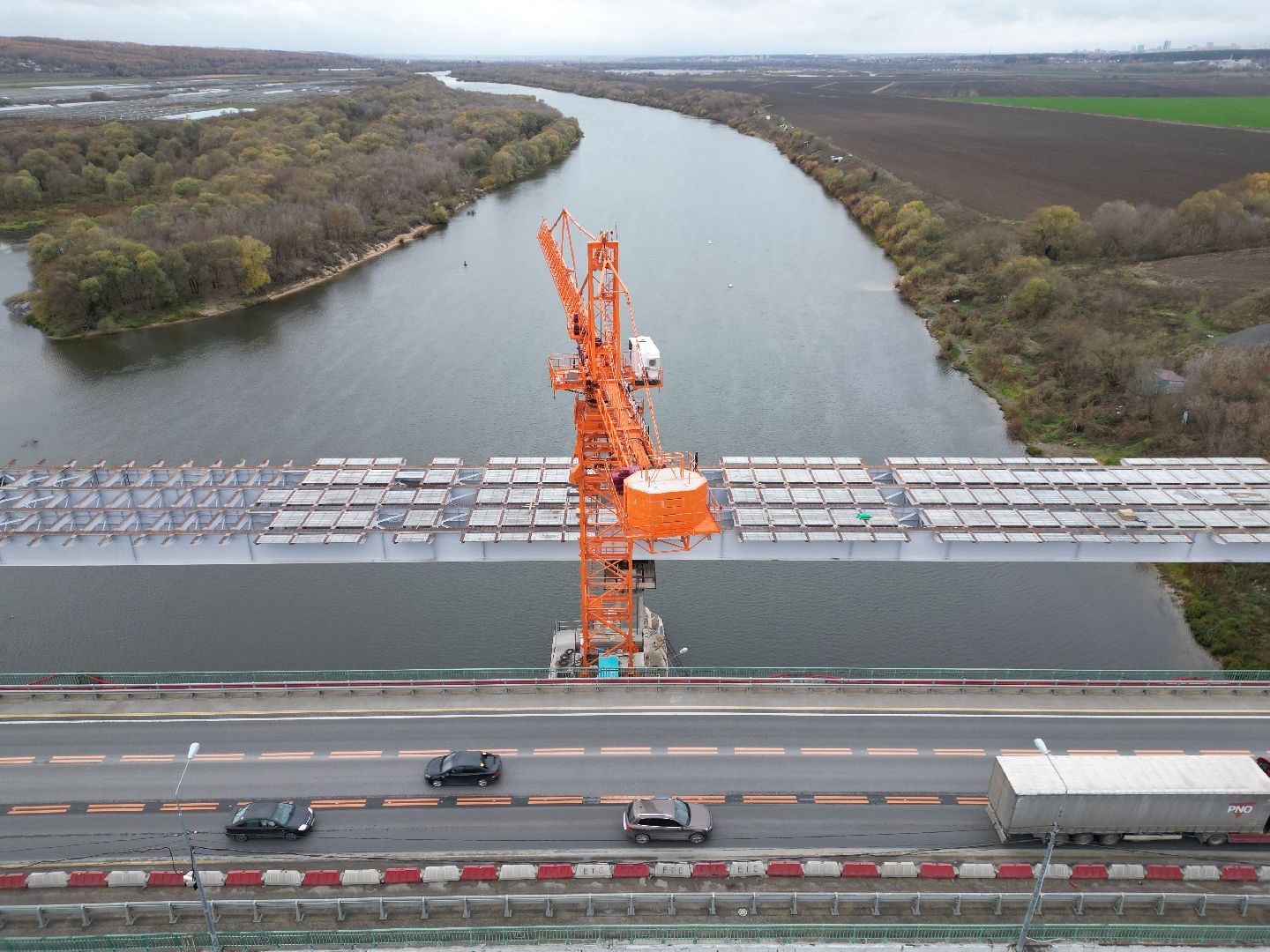 видео с коптера, мост, строительство,