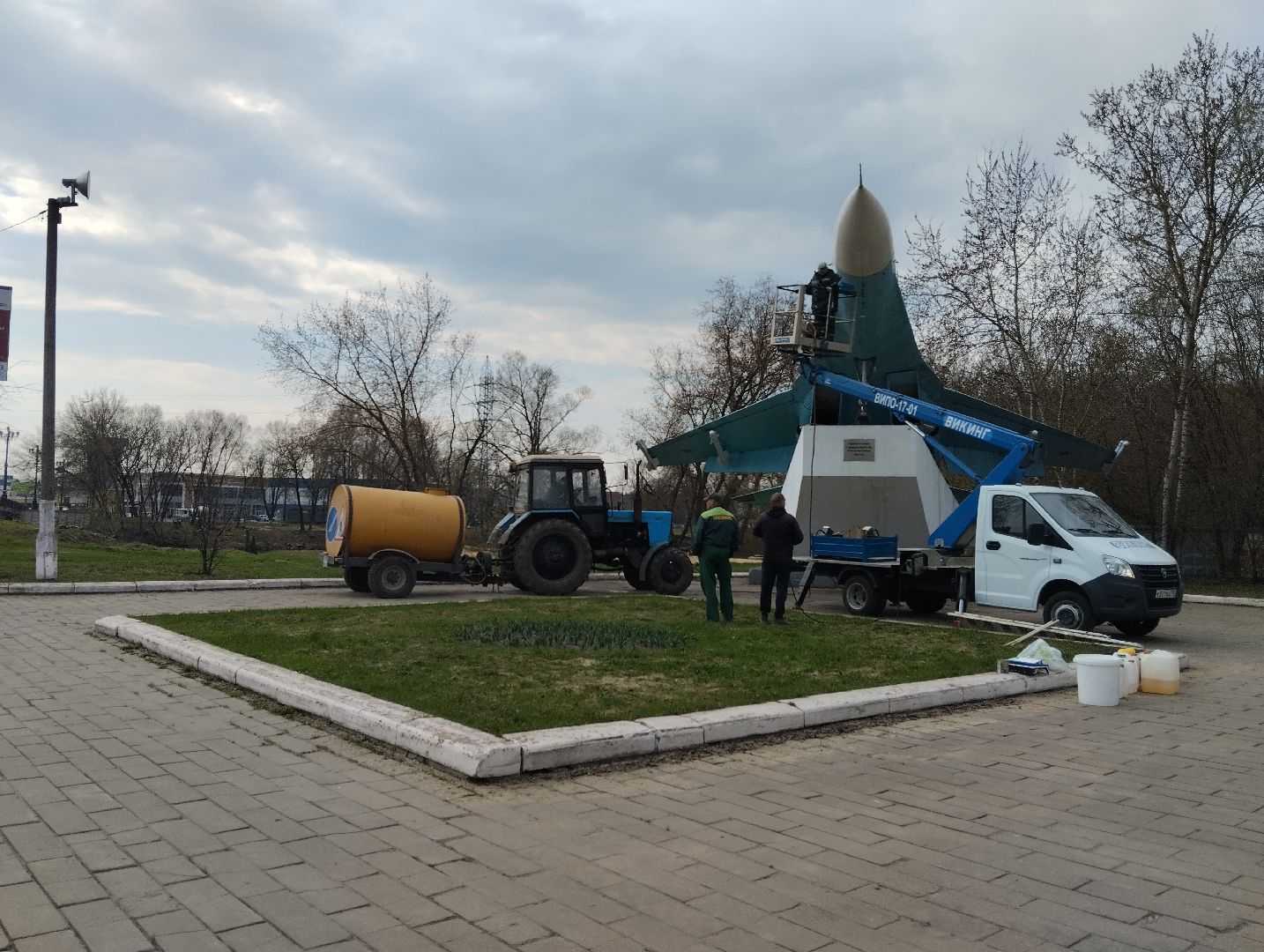 Су-27, памятник, благоустройство, Ногинск, Богородский городской округ, уборка территорий