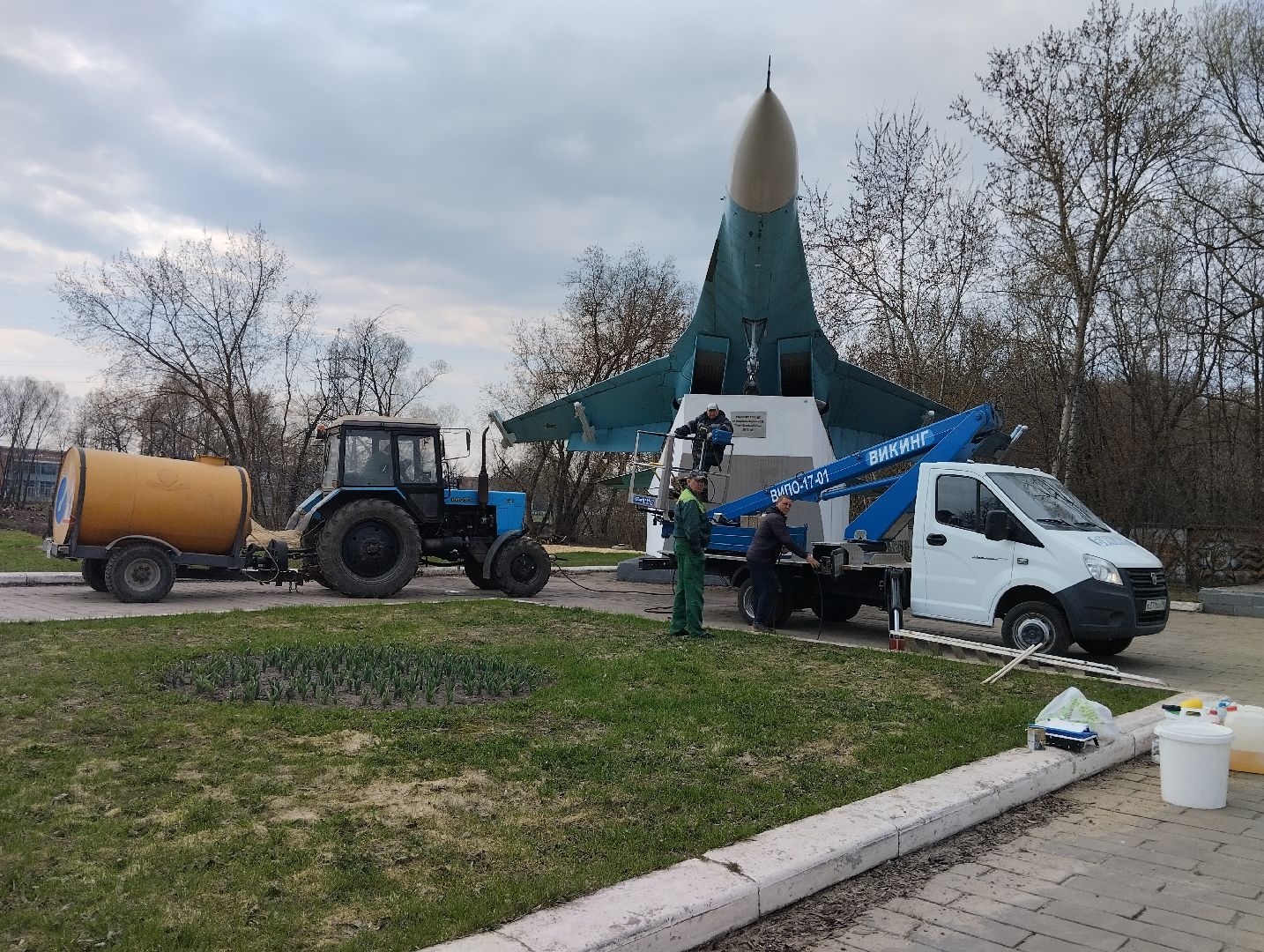 Су-27, памятник, благоустройство, Ногинск, Богородский городской округ, уборка территорий