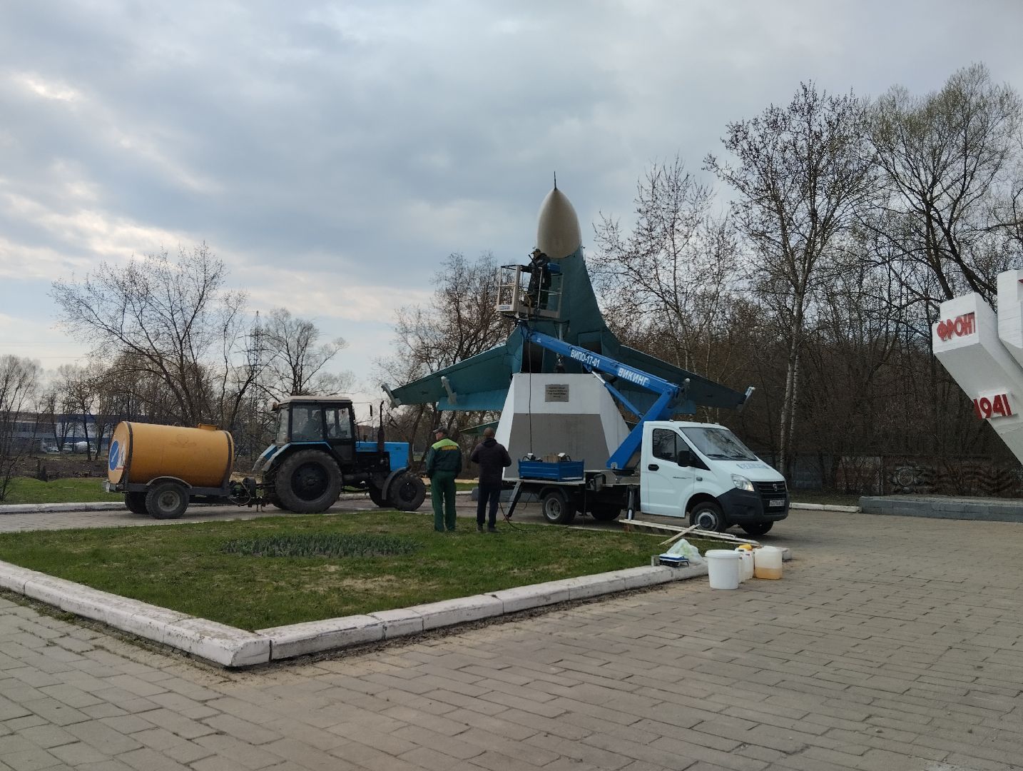 Су-27, памятник, благоустройство, Ногинск, Богородский городской округ, уборка территорий