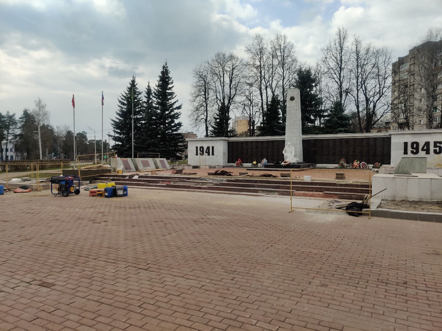 Красноармейск, Пушкинский, перемены, Площадь Победы, реставрация