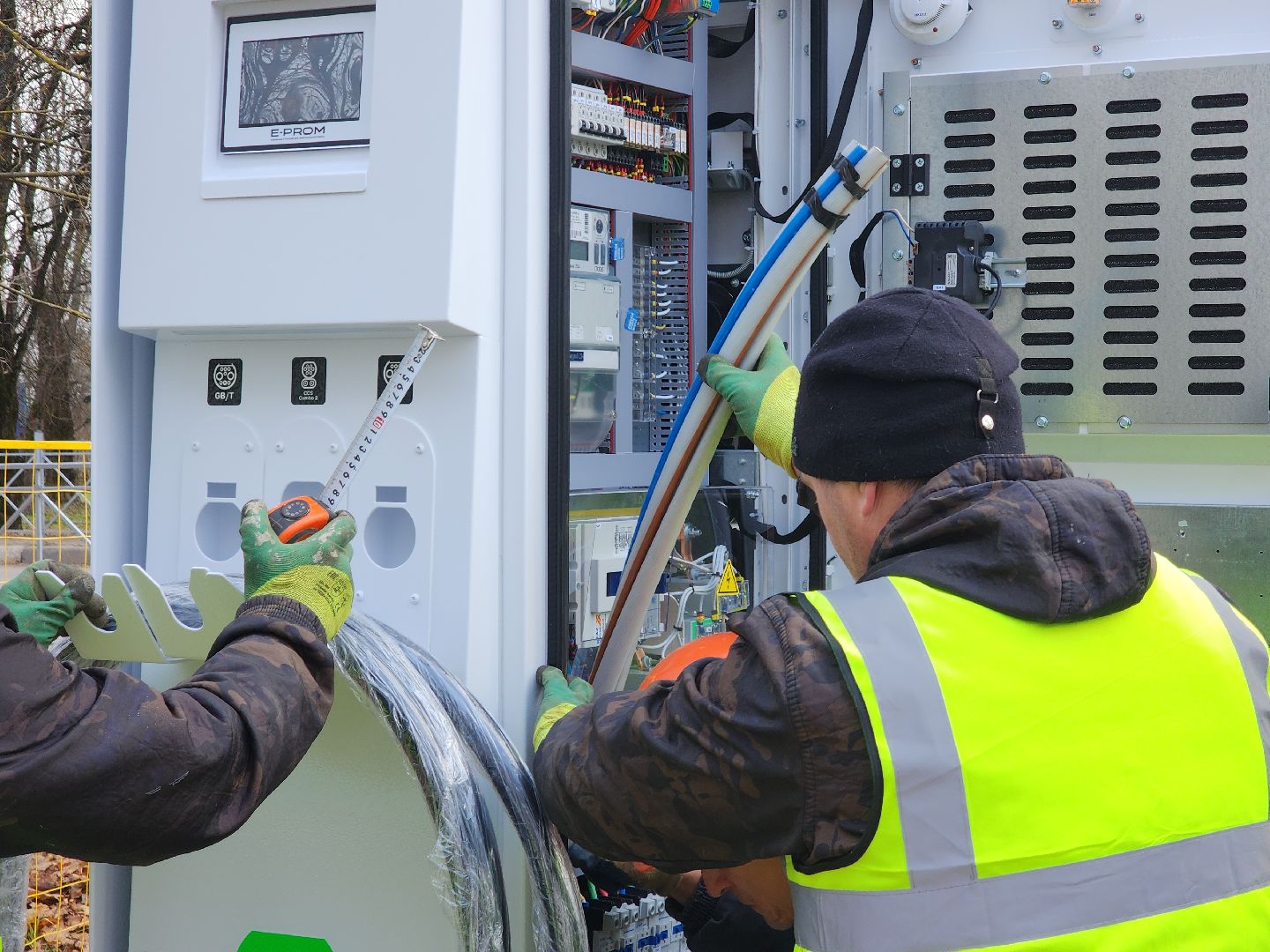 Руза, электроавтомобили, электрозарядные станции, рузский городской округ, экология, урожай, московская область, россети московский регион, вертикалки,