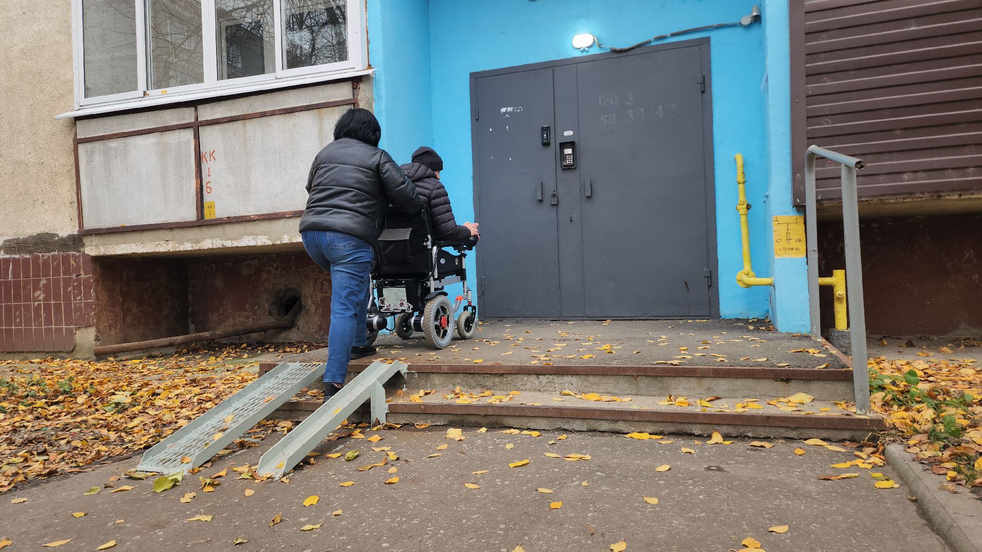 пандус, участник сво, инвалид-колясочник, депутат, серпухов, улица западная, вертикалки,