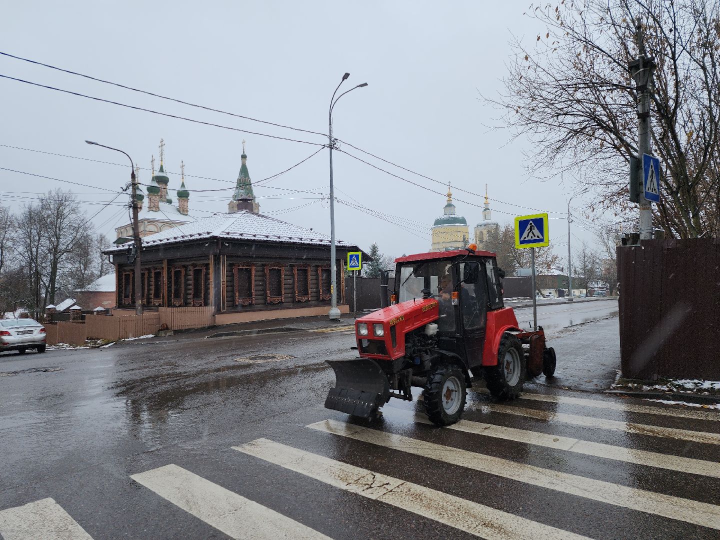 серпухов, подмосковье, благоустройство, убирают снег, комбинат благоустройства, вертикалки,