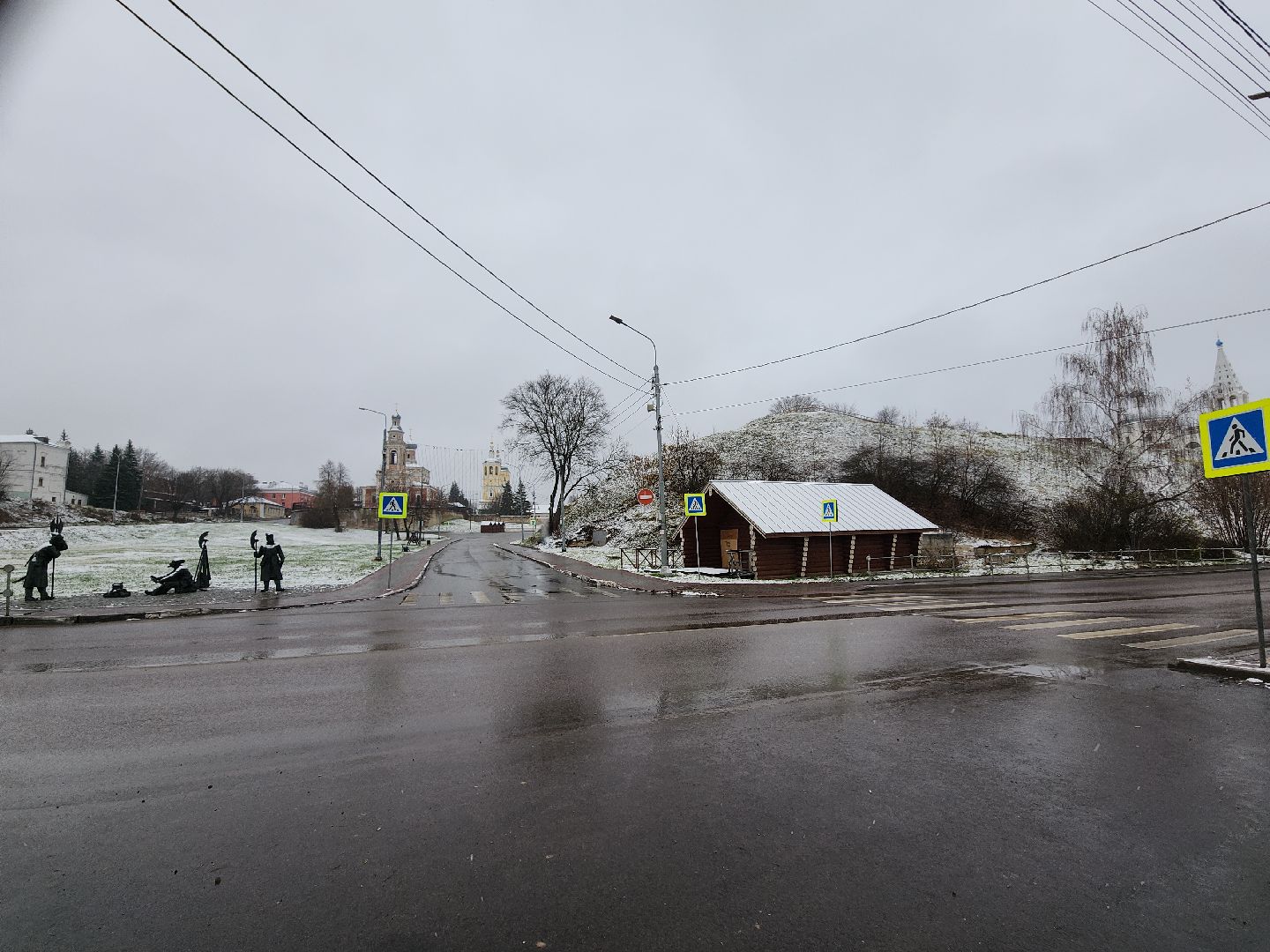 серпухов, подмосковье, благоустройство, убирают снег, комбинат благоустройства, вертикалки,